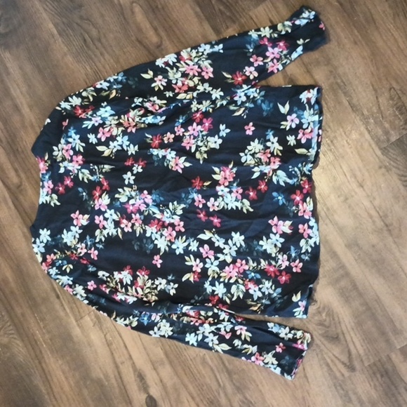 Two Arrows Black Pink Floral Lace Up VNeck Blouse I - Picture 6 of 6